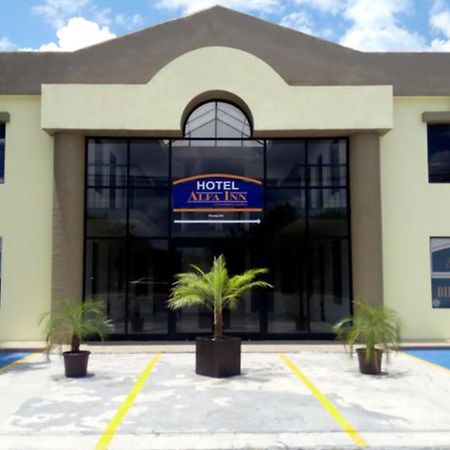 Hotel Alfa Inn Montemorelos エクステリア 写真